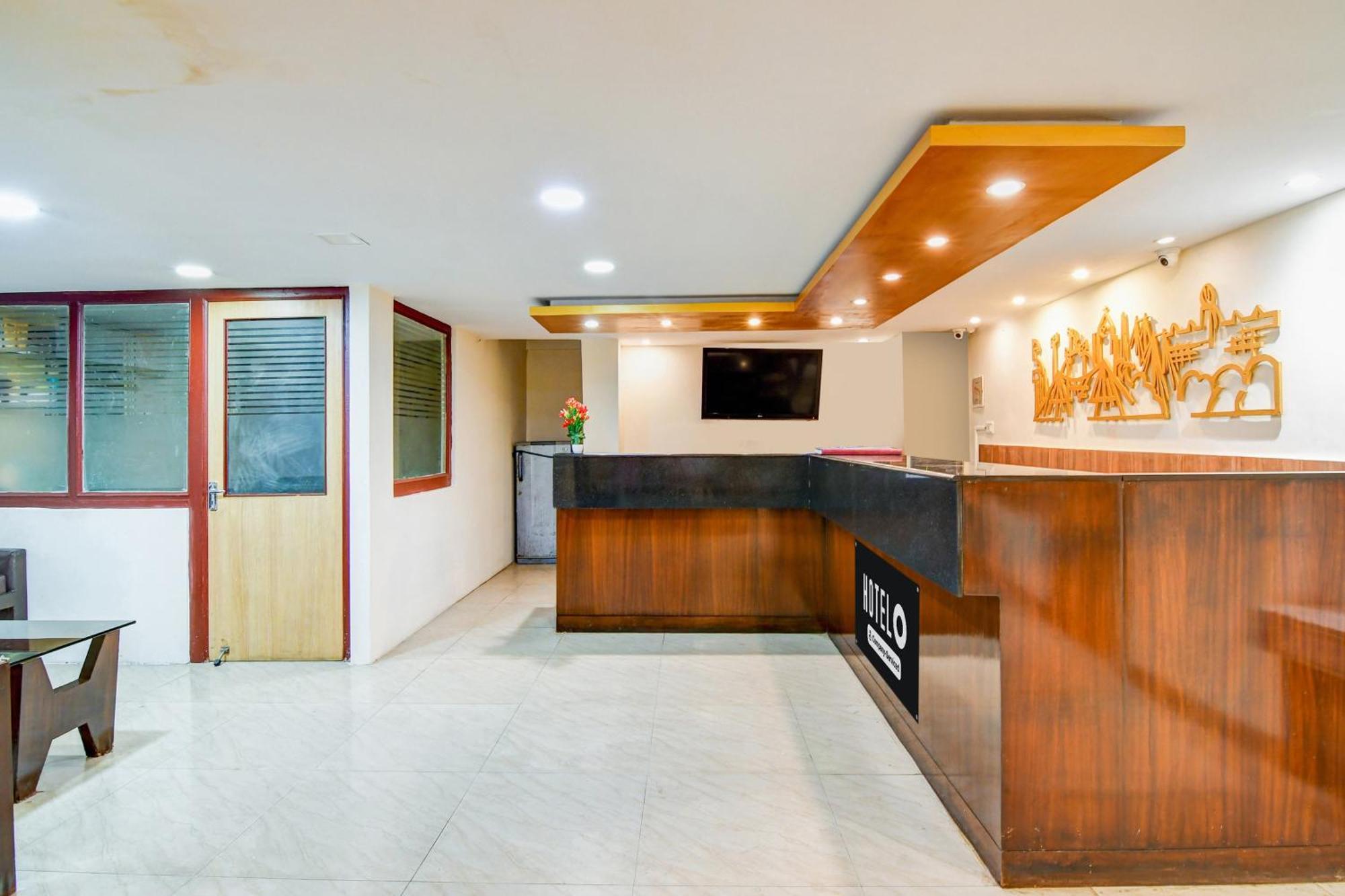 Super Hotel O Sarat Bose Road Formerly Shree Guest House Calcuta Exterior foto